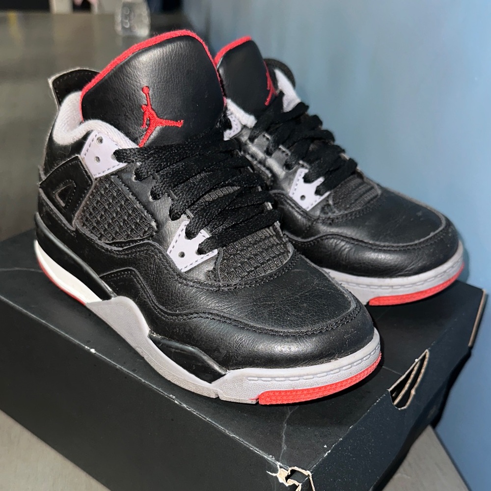 Jordan 4 Retro Preschool Black/ Fire Red-Cement